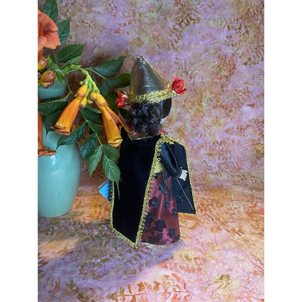 Madame Alexander Doll Indonesia #579 In Box International Dolls w/tag 1970s-80s - Picture 6 of 8